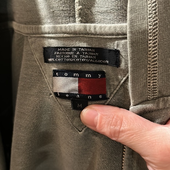 Tommy Hilfiger Tommy Jeans Olive green hoodie. Girls Sz M - Picture 7 of 7